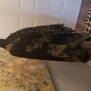 Poncho cape